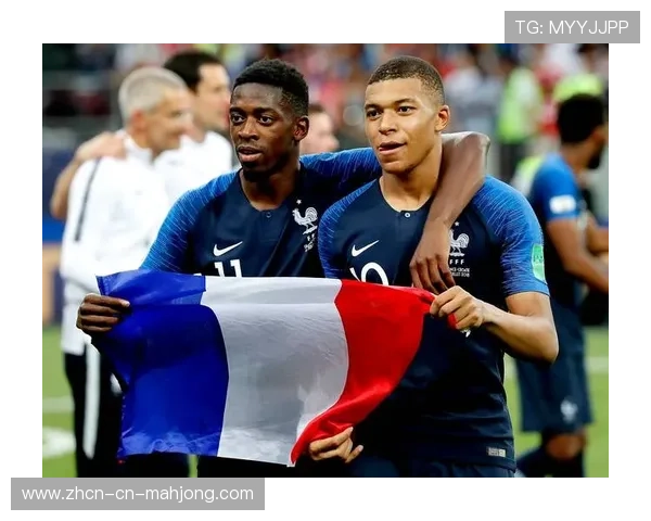 巴黎更衣室风波：登贝莱批队友自私，恩里克强硬回应