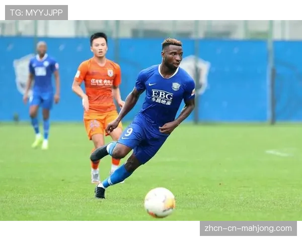 深度报道：中国男子冰球国家队归化球员策略的成效与争议